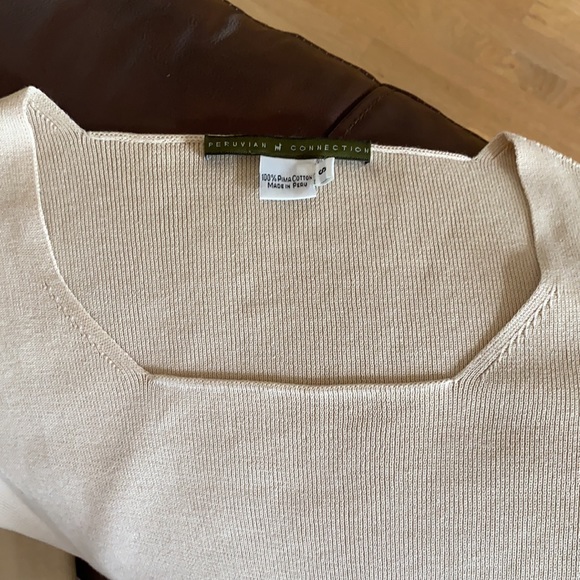 Pullover top - Picture 3 of 4